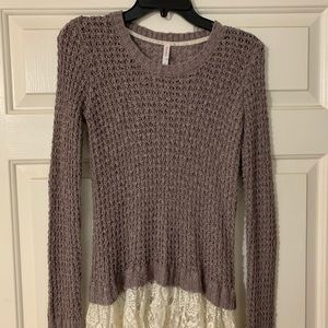 Mauve knitted/lace sweater